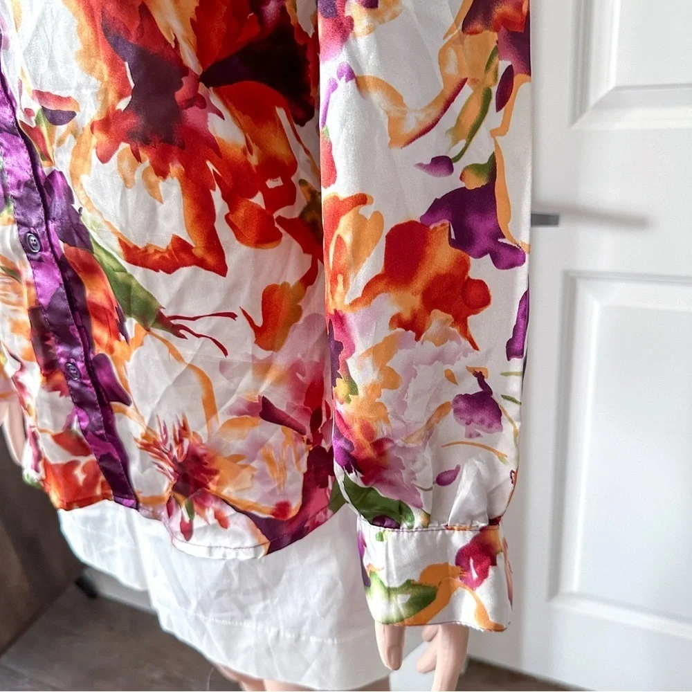 Women’s Tops | Floral Button Down Shirt Top - Picture 5 of 9